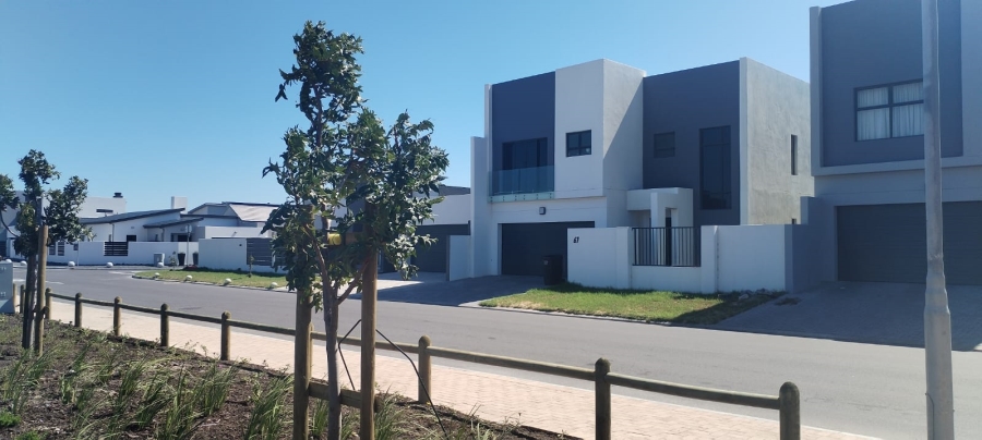 3 Bedroom Property for Sale in Sandown Western Cape